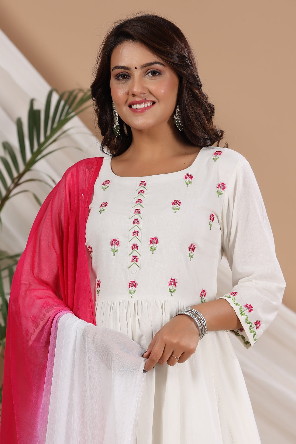 Floral Embroidered Regular Pure Cotton Kurta with Palazzos & Dupatta