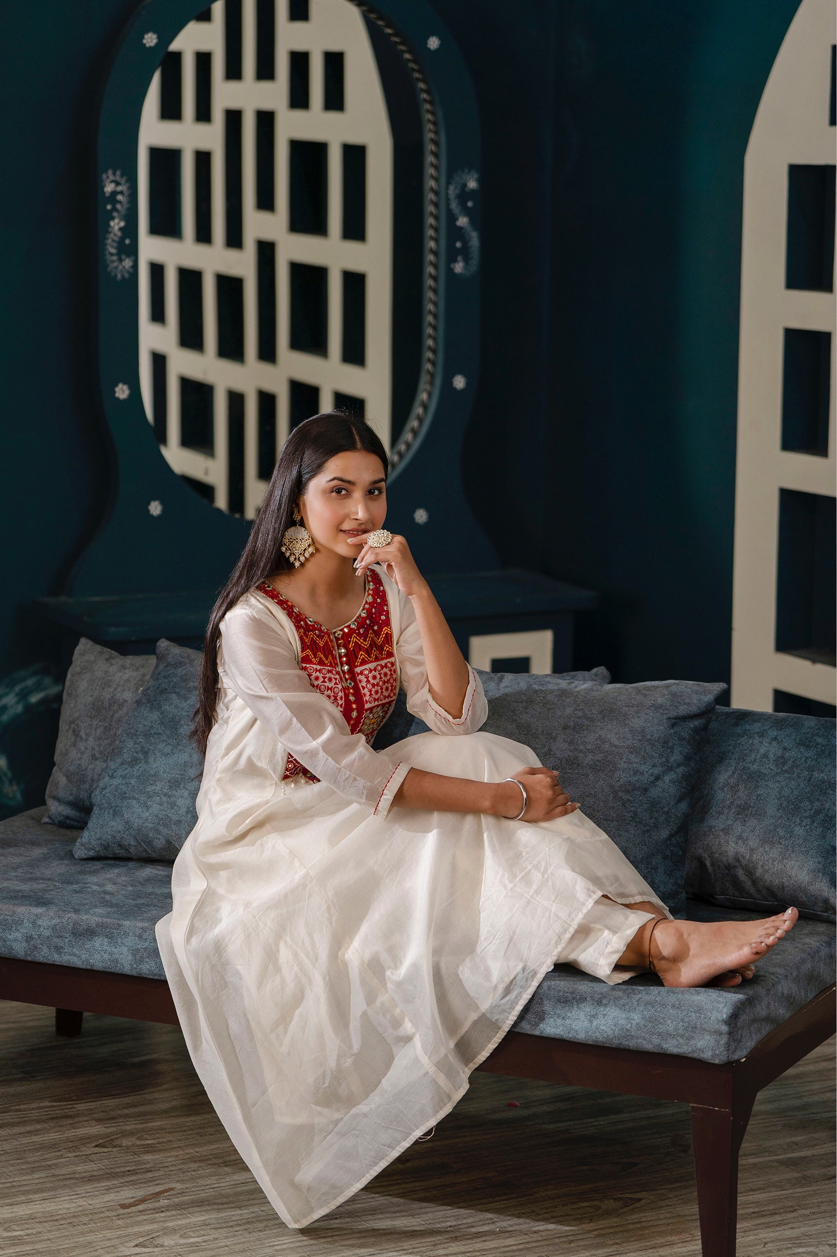Chanderi Kurta Set with Delicate Patch Embroidery
